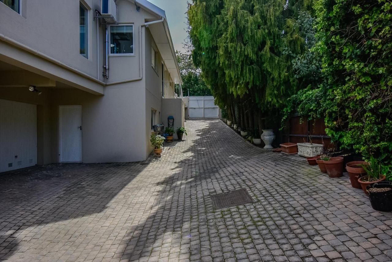 Garden- Pool Flat With Solar Electricity Somerset West Luaran gambar