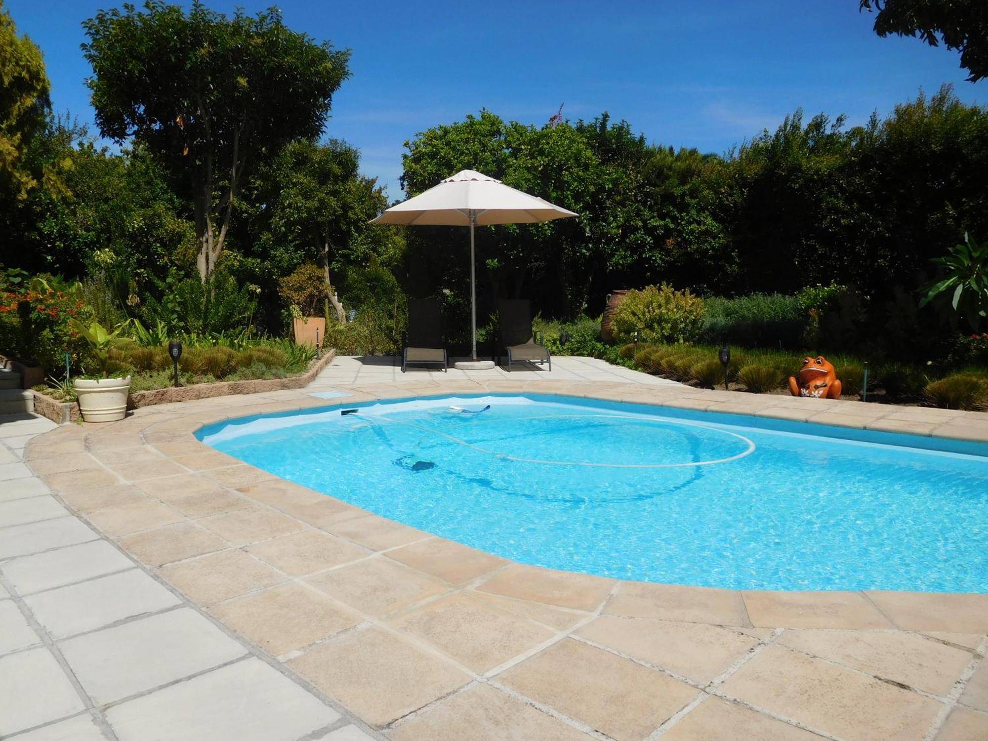 Garden- Pool Flat With Solar Electricity Somerset West Luaran gambar